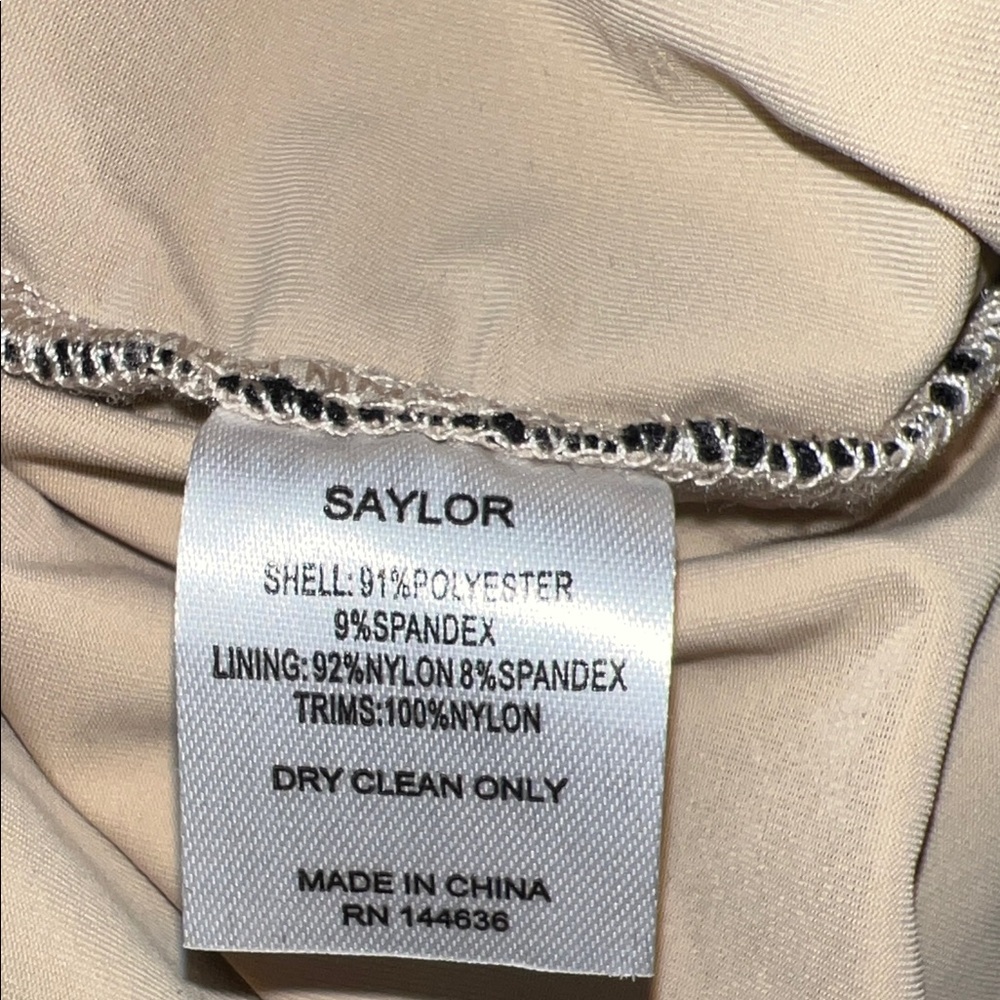 EUC Saylor Balloon Sleeve Black Lace Mini Dress Size Small - Picture 5 of 7